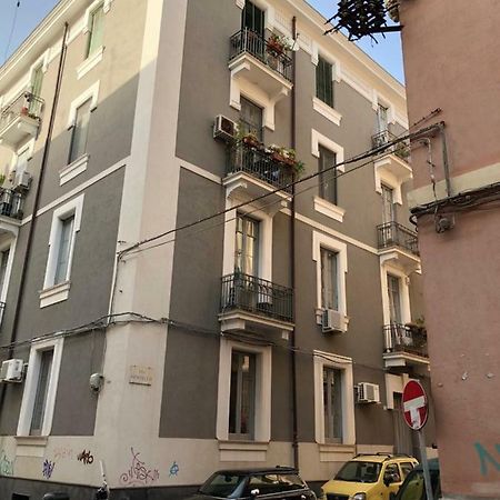 Montello Guest House & Apartment Катания Экстерьер фото