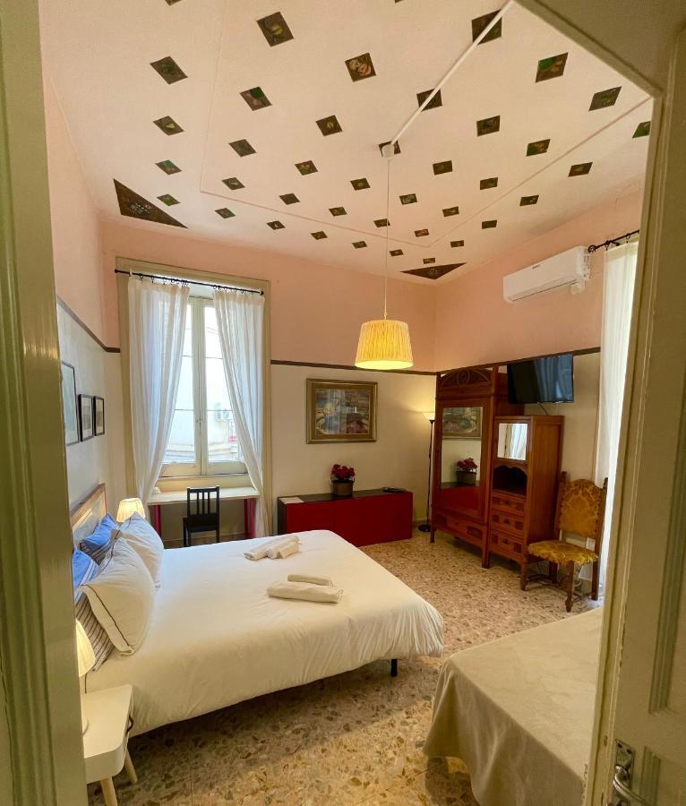 Montello Guest House & Apartment Катания Экстерьер фото