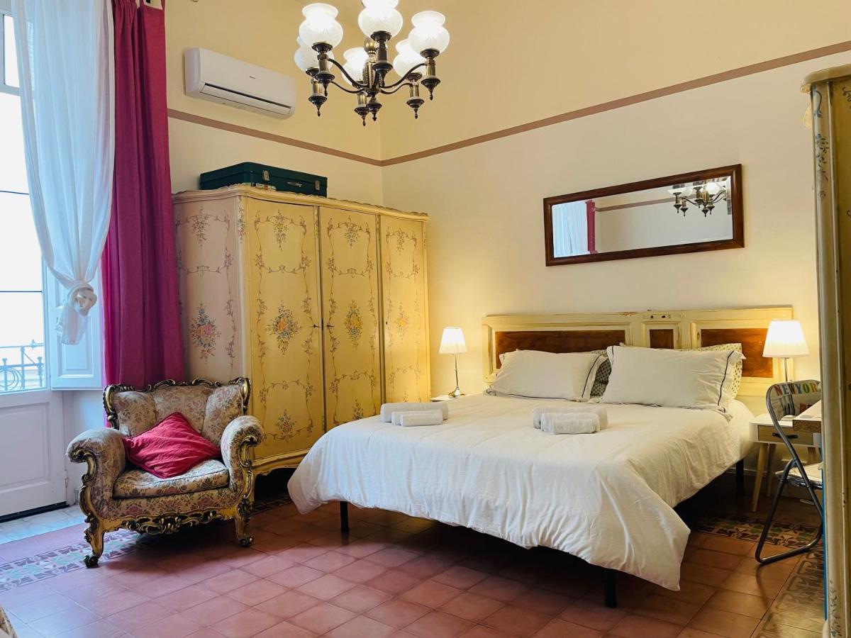 Montello Guest House & Apartment Катания Экстерьер фото